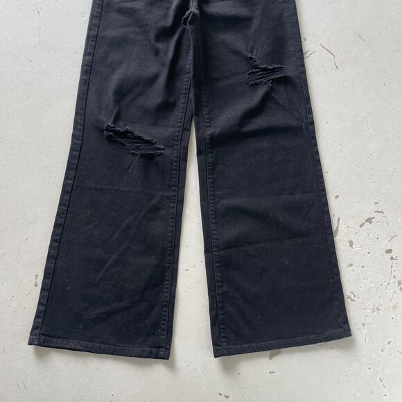 Fashion Nova Denim High Waisted Ripped Flare Leg Jeans Black Size 5 - Picture 4 of 9